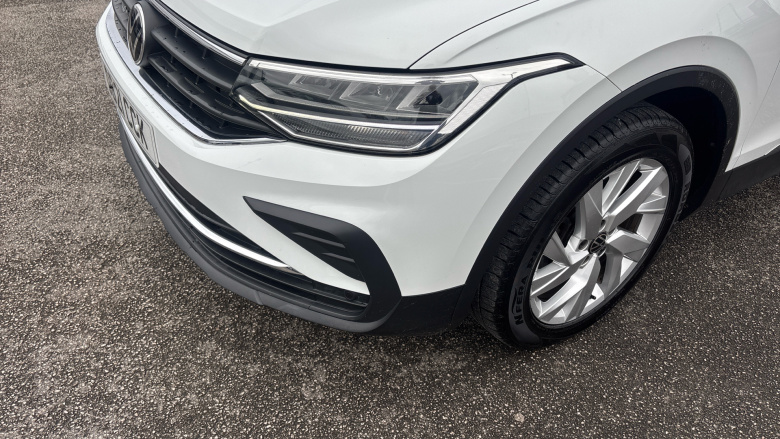 Volkswagen Tiguan 1.5 TSI 150 Life 5dr Petrol Estate